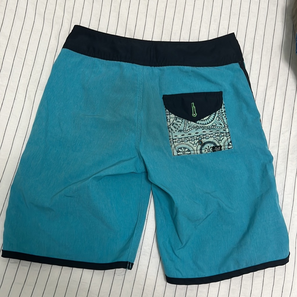 Swimsuit - Picture 2 of 3